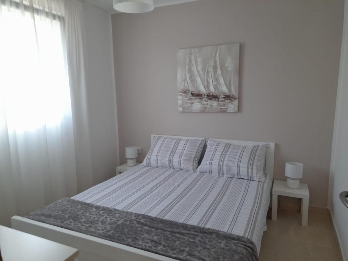 Apartmani Hermes Ядрия Екстериор снимка
