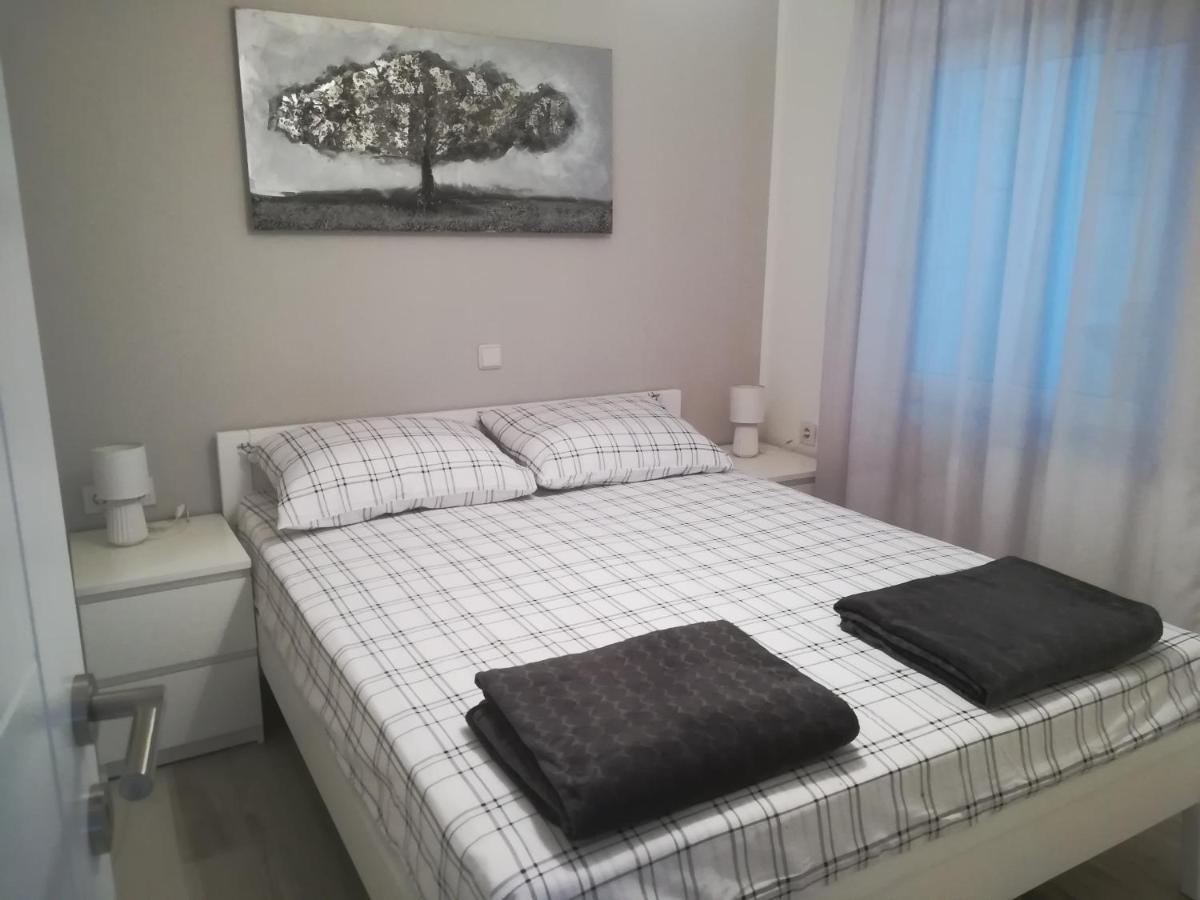 Apartmani Hermes Ядрия Екстериор снимка